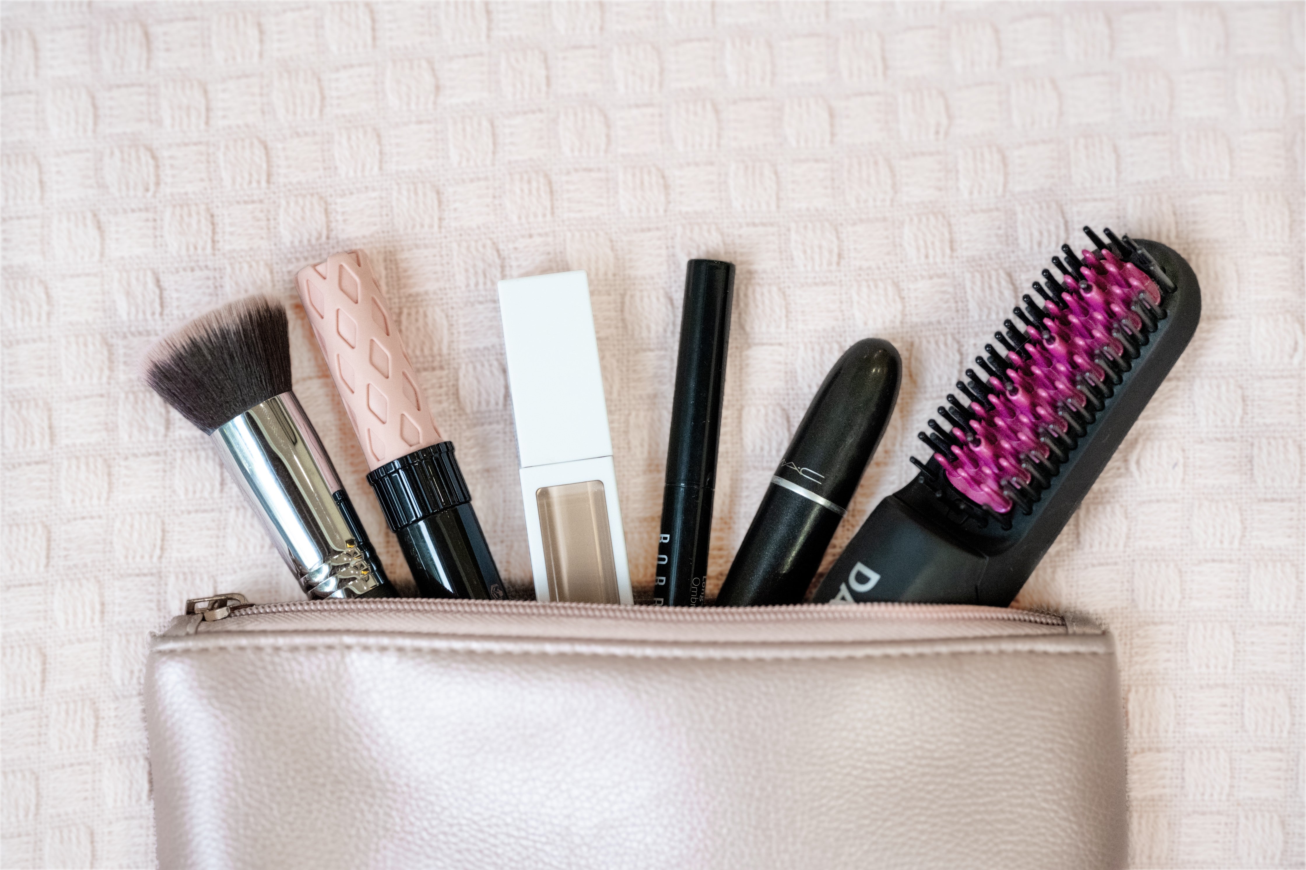 DAFNI active - cordless hair straightening brush – DAFNI®